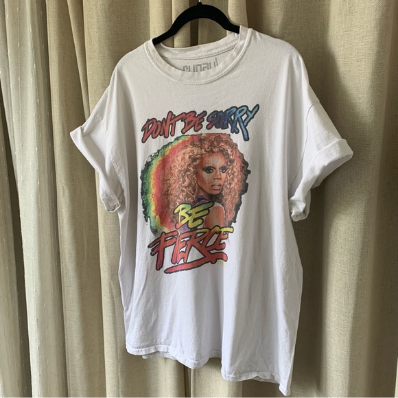 RUPAUL COMFY WHITE T-SHIRT - Picture 5 of 5